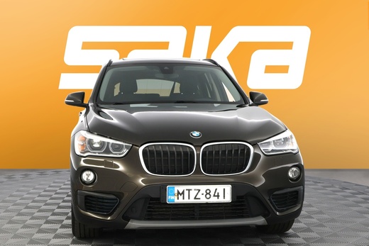 BMW X1 vaihtoauto