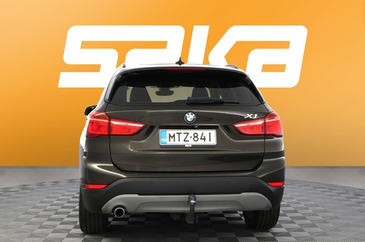 BMW X1 vaihtoauto