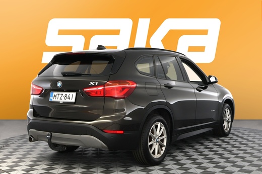 BMW X1 vaihtoauto