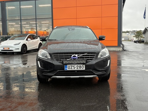 Volvo XC60 vaihtoauto