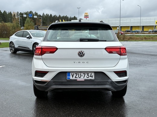 Volkswagen T-Roc vaihtoauto