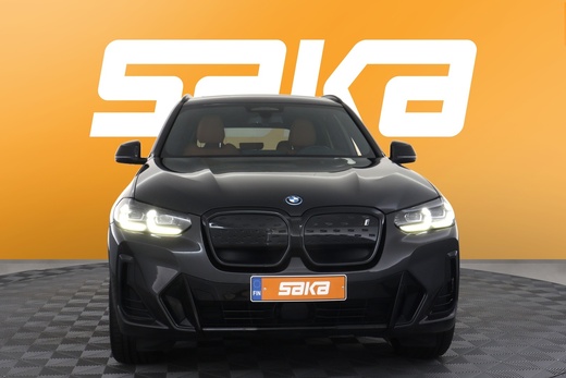 BMW iX3 vaihtoauto