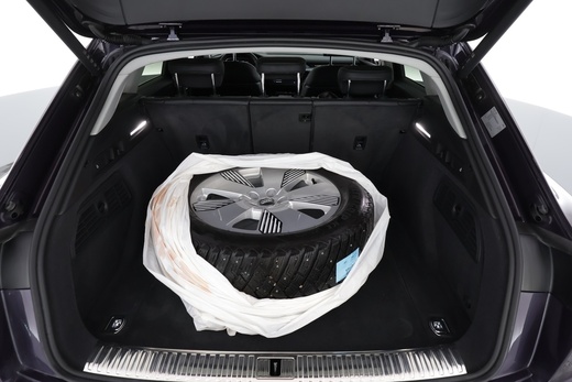 Audi Q8 e-tron vaihtoauto