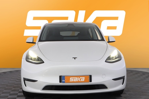 Tesla Model Y vaihtoauto