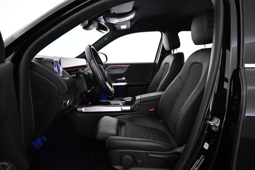 Mercedes-Benz EQB vaihtoauto