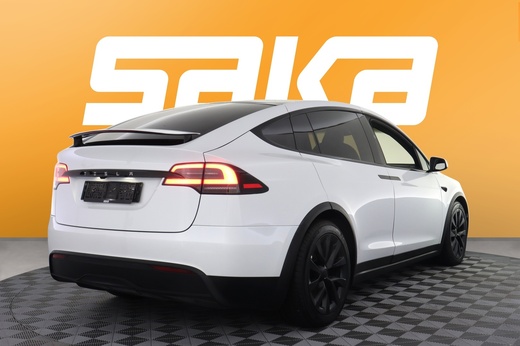 Tesla Model X vaihtoauto