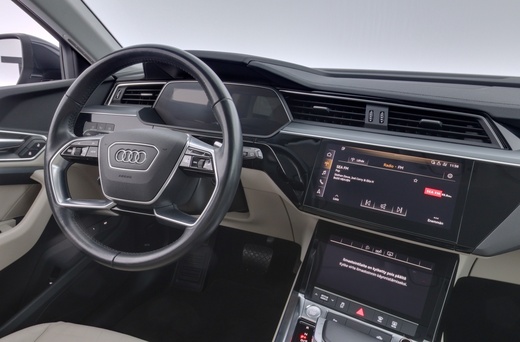 Audi e-tron vaihtoauto