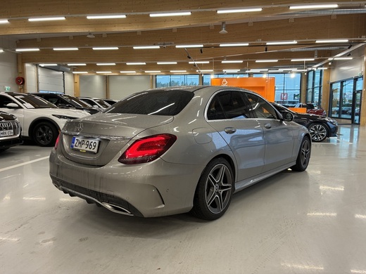 Mercedes-Benz C vaihtoauto