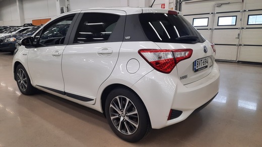 Toyota Yaris vaihtoauto