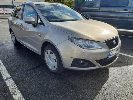 SEAT Ibiza ST vaihtoauto