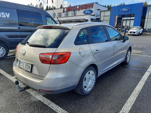 SEAT Ibiza ST vaihtoauto