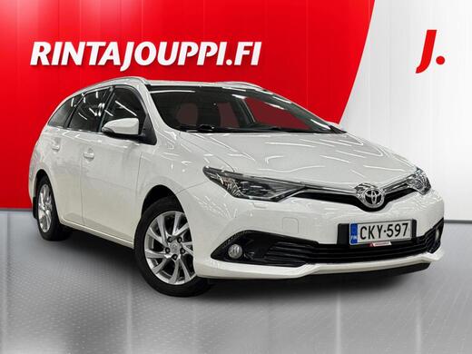 Toyota Auris vaihtoauto