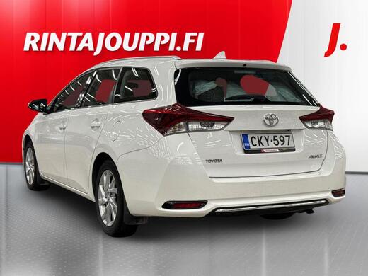 Toyota Auris vaihtoauto