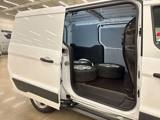 Ford Transit Connect vaihtoauto