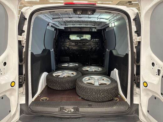 Ford Transit Connect vaihtoauto