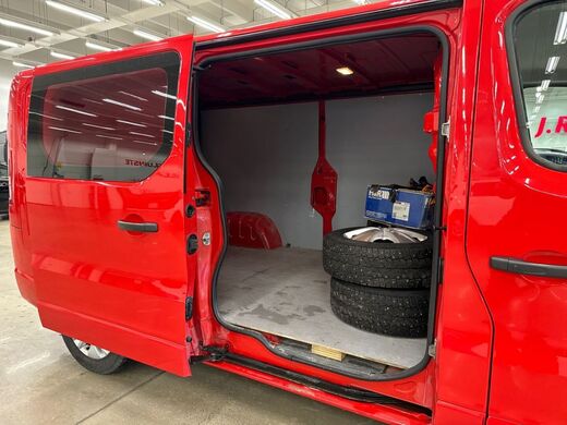Opel Vivaro vaihtoauto