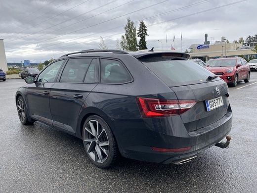 Skoda Superb vaihtoauto