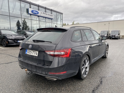 Skoda Superb vaihtoauto