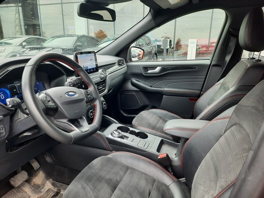 Ford Kuga vaihtoauto