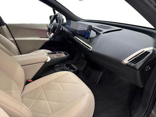 BMW iX vaihtoauto