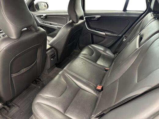 Volvo V60 Cross Country vaihtoauto