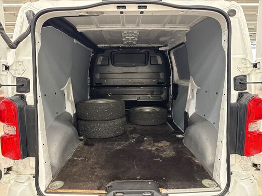 Opel Vivaro vaihtoauto