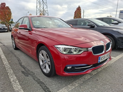 BMW 330 vaihtoauto