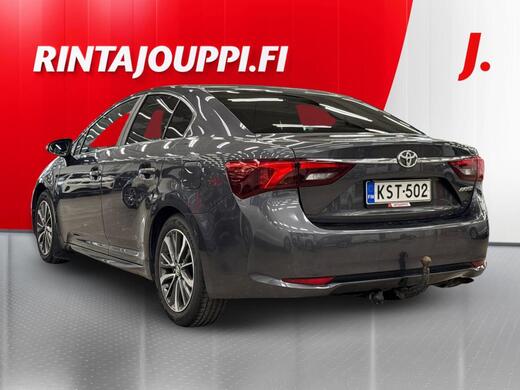 Toyota Avensis vaihtoauto