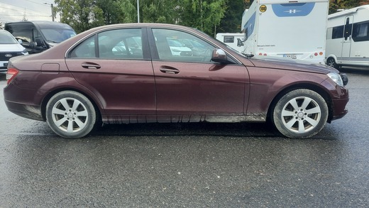 Mercedes-Benz C vaihtoauto