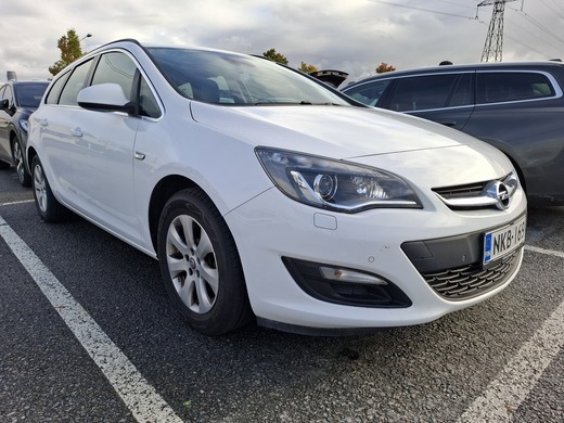 Opel Astra vaihtoauto