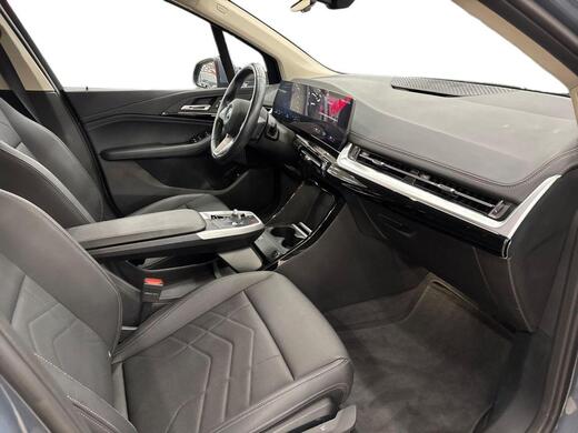 BMW 225 vaihtoauto