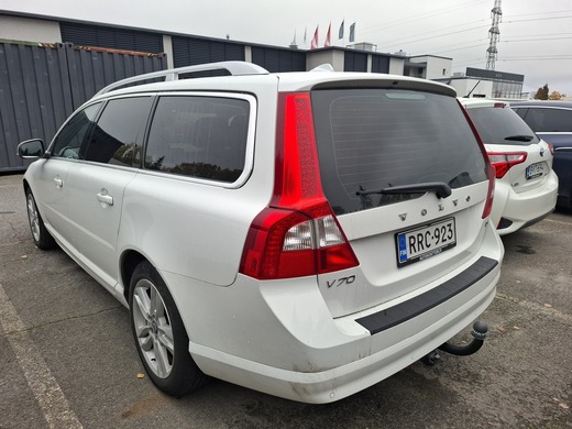 Volvo V70 vaihtoauto
