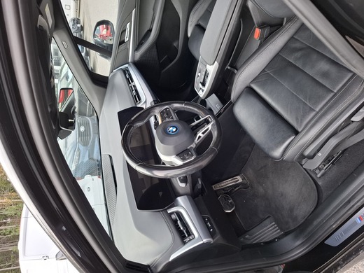 BMW 225 vaihtoauto