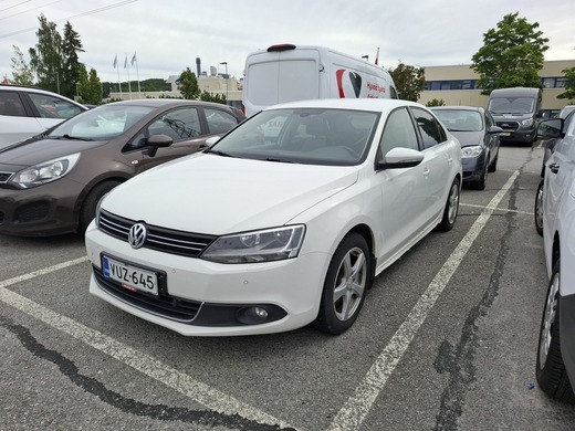 Volkswagen Jetta vaihtoauto