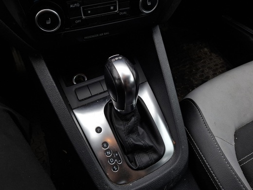 Volkswagen Jetta vaihtoauto