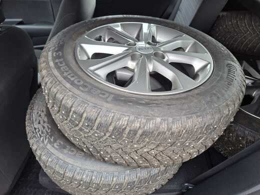 Kia Stonic vaihtoauto