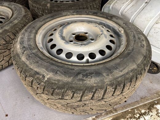 Ford Transit Connect vaihtoauto