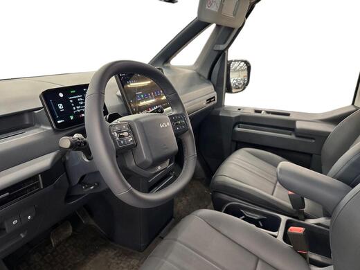 Kia PV5 vaihtoauto