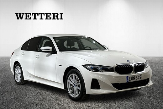 BMW 330 vaihtoauto