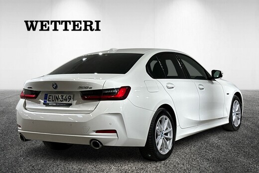 BMW 330 vaihtoauto