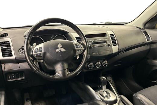Mitsubishi Outlander vaihtoauto