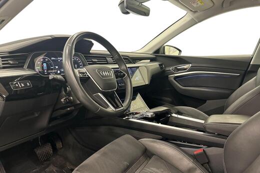 Audi Q8 e-tron vaihtoauto