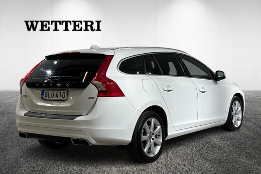 Volvo V60 vaihtoauto