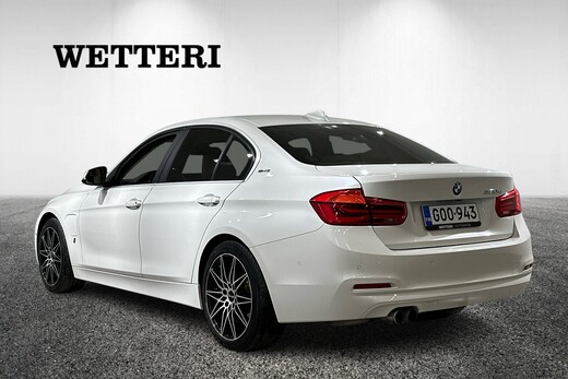 BMW 330 vaihtoauto