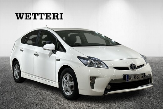 Toyota Prius Plug-in vaihtoauto