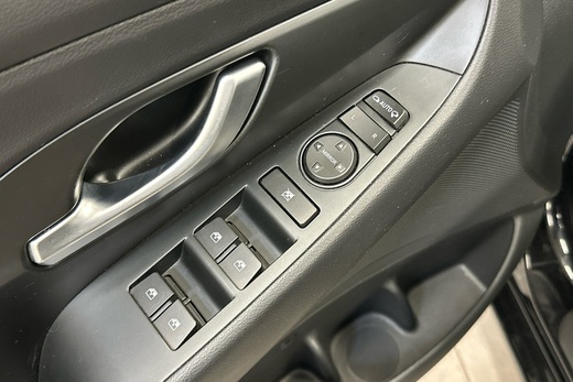 Hyundai i30 Wagon vaihtoauto