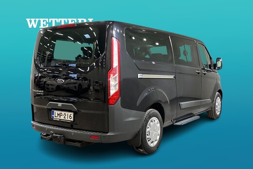 Ford Tourneo Custom vaihtoauto
