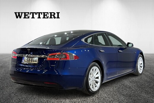 Tesla Model S vaihtoauto