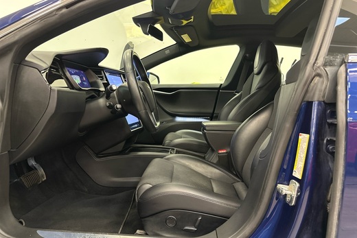 Tesla Model S vaihtoauto