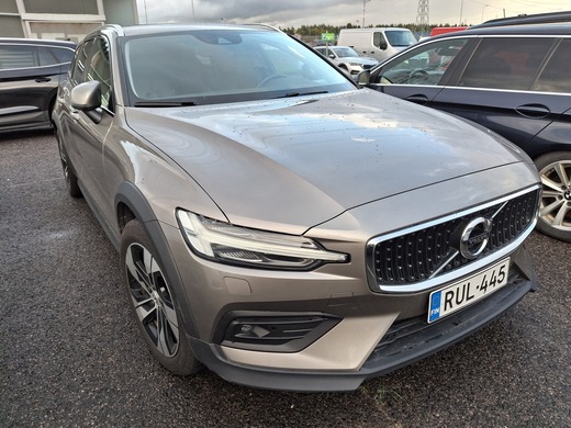 Volvo V60 Cross Country vaihtoauto